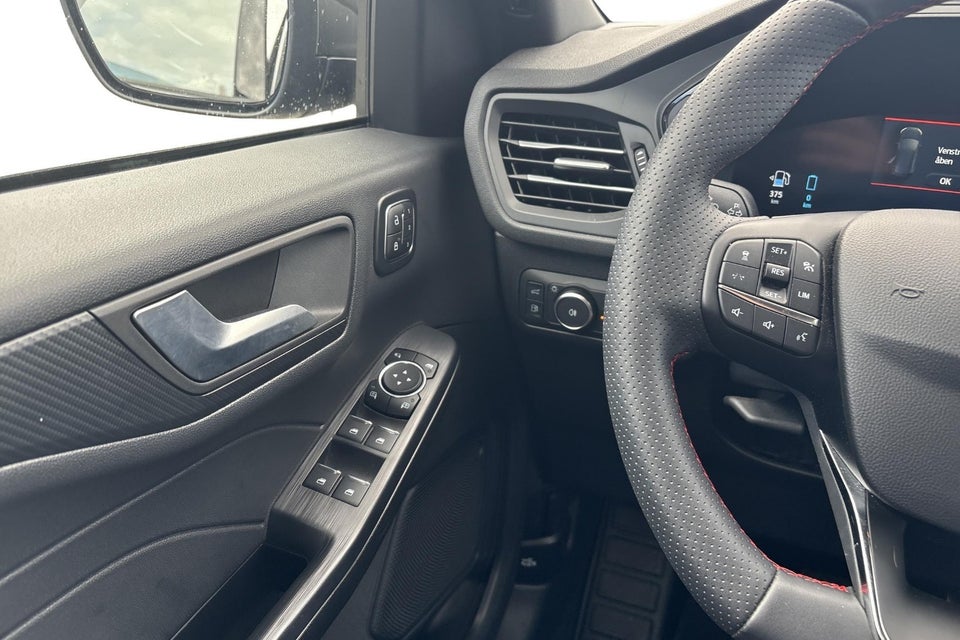 Ford Kuga 2,5 PHEV ST-Line X CVT 5d