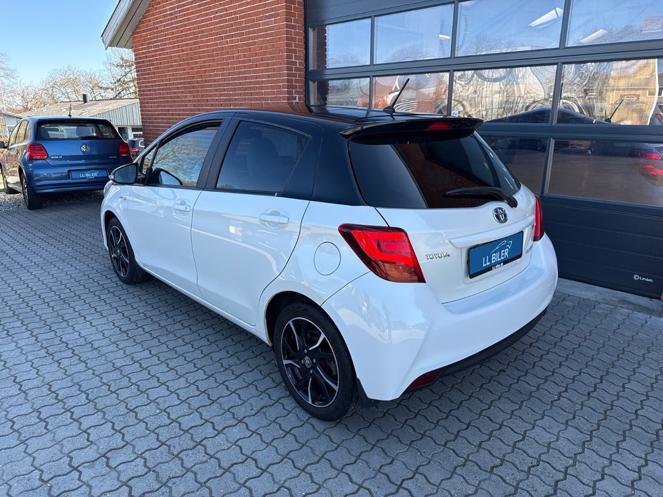 Toyota Yaris 1,5 Hybrid Pure e-CVT 5d