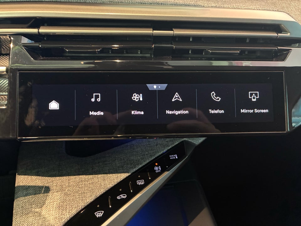 Peugeot e-3008 77 Allure Pack 5d