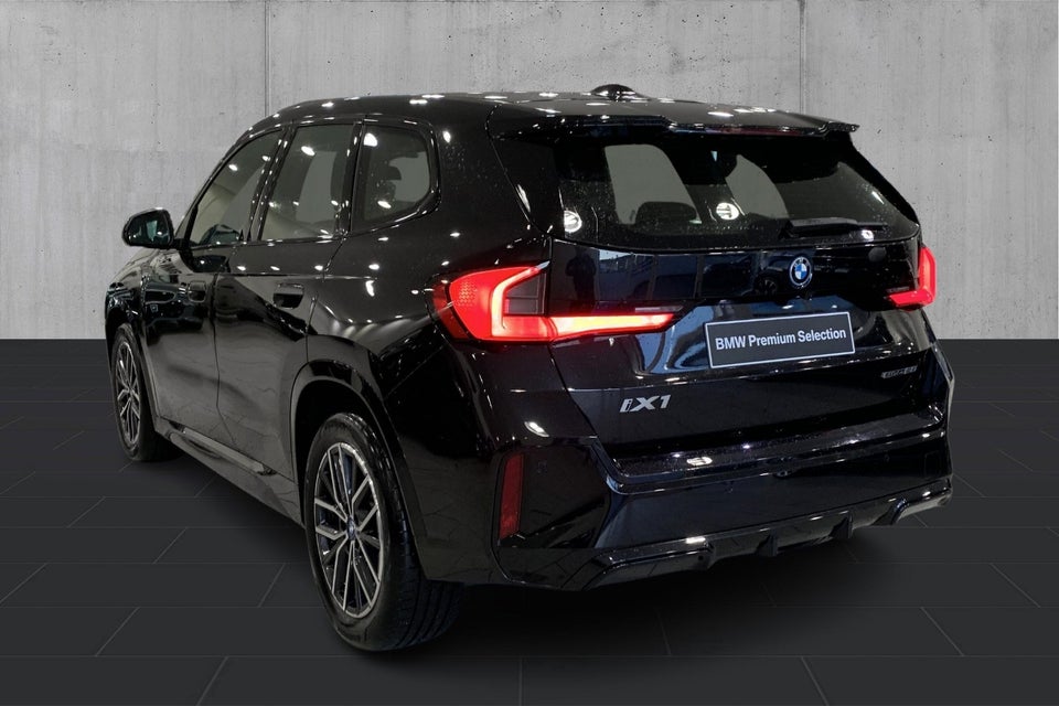 BMW iX1 eDrive20 M-Sport 5d