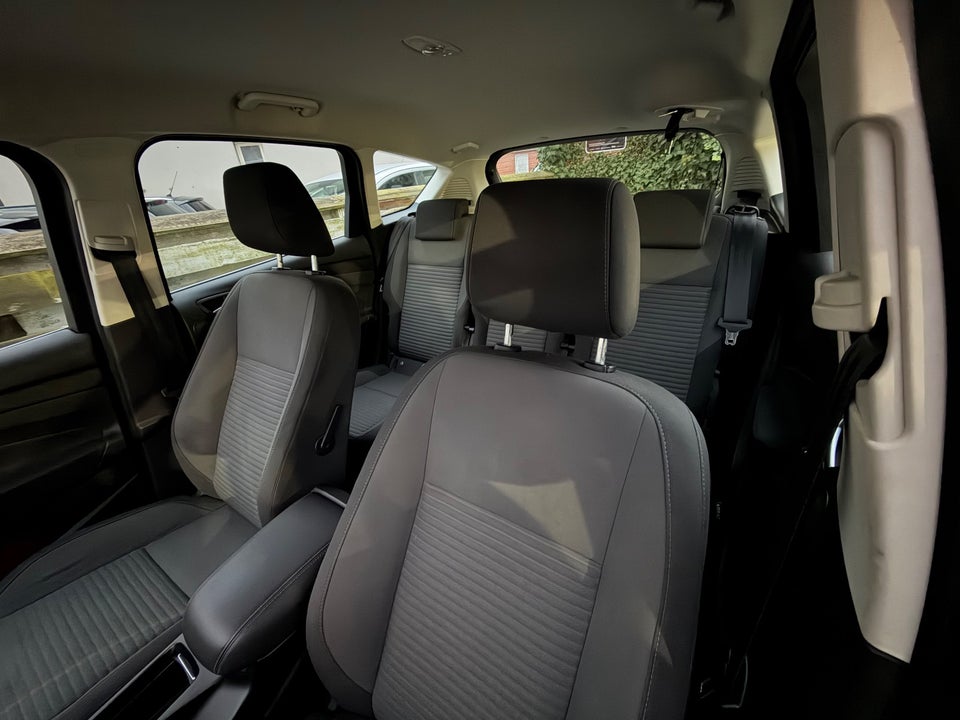 Ford C-MAX 1,0 SCTi 125 Titanium 5d