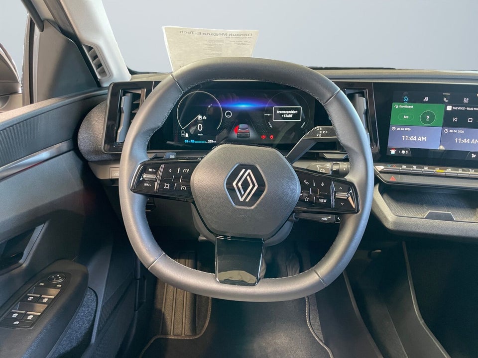 Renault Megane E-Tech 40 Equilibre 5d