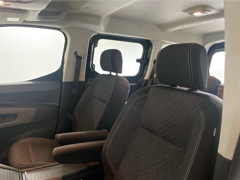 Peugeot e-Rifter 54 Allure 5d