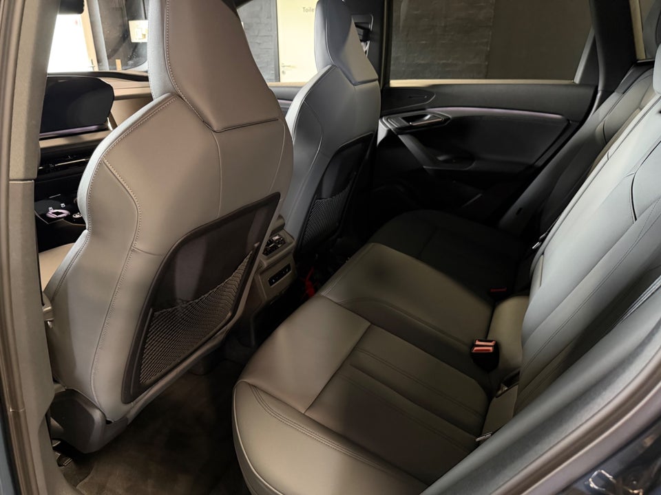 Audi Q6 e-tron Ultra quattro 5d 2024 — billede 12 af 18