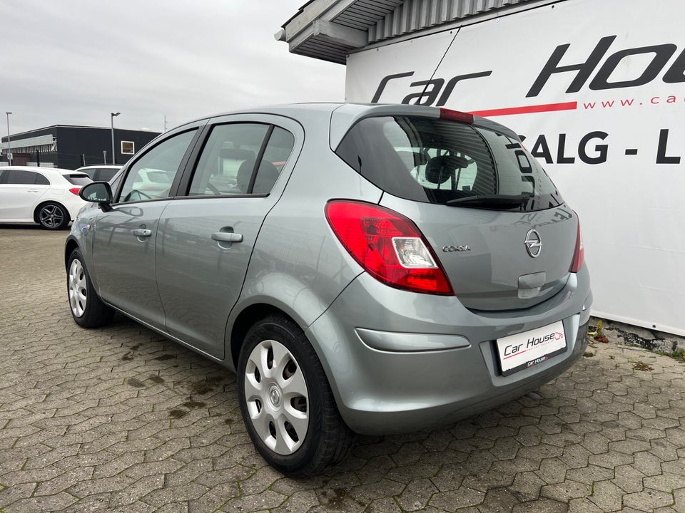 Opel Corsa 1,0 12V Enjoy 5d