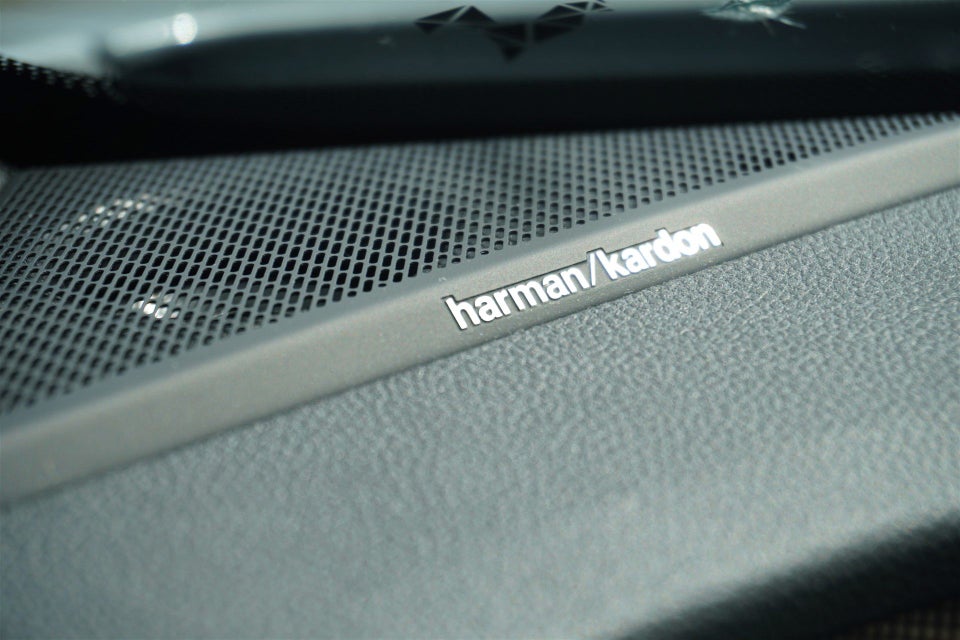 Renault Megane E-Tech 60 Iconic 5d