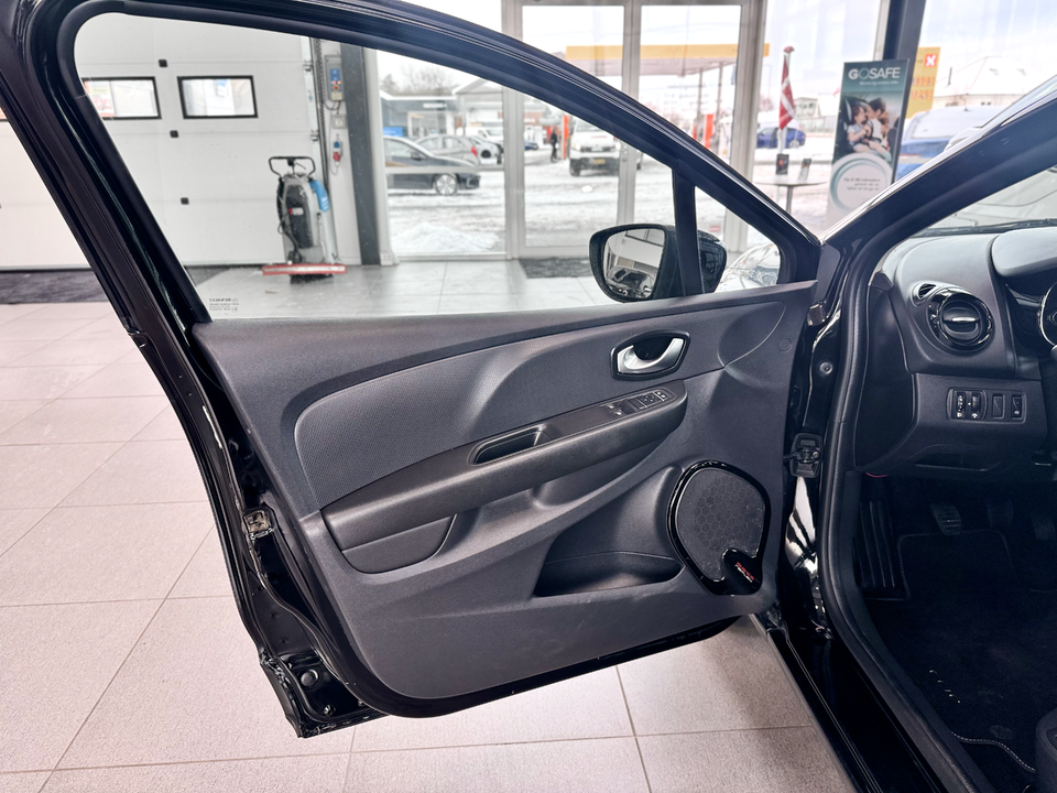 Renault Clio IV 1,5 dCi 90 Zen Sport Tourer 5d