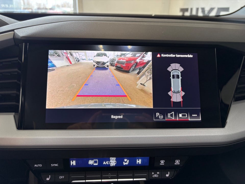 Audi Q4 e-tron 40  5d