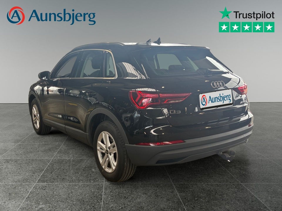 Audi Q3 45 TFSi e Attitude plus S-tr. 5d