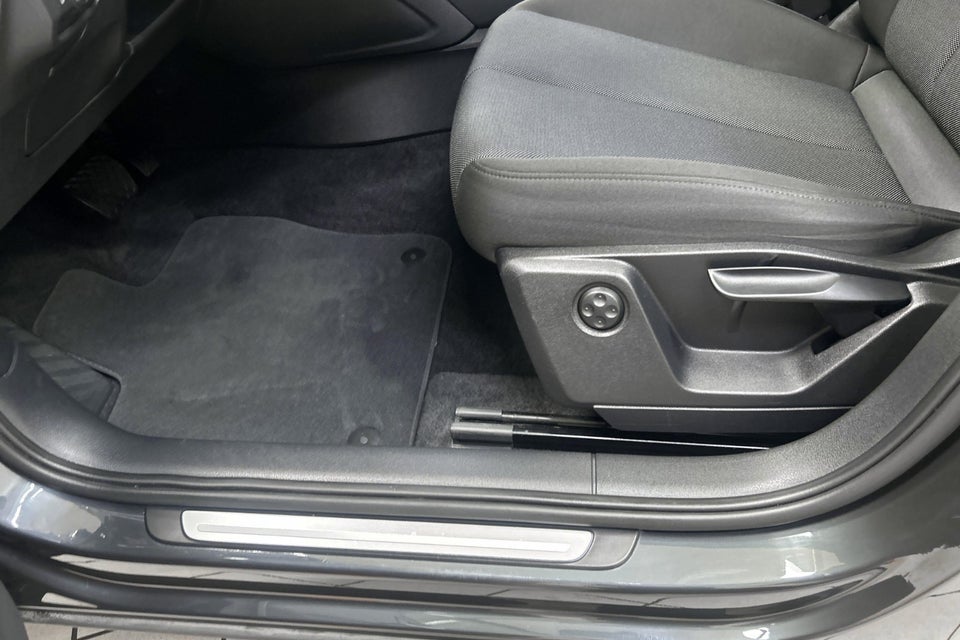 Audi Q2 35 TFSi Prestige S-tr. 5d