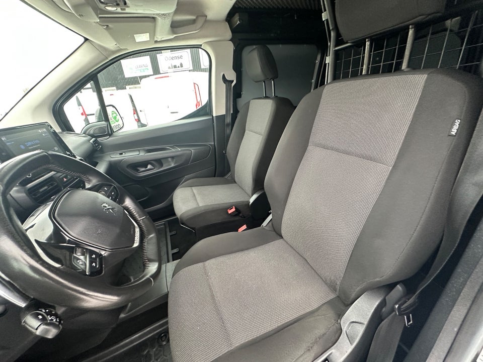 Peugeot Partner 1,5 BlueHDi 130 L1V1 Plus EAT8 Van