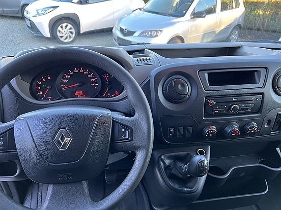 Renault Master III T35 2,3 dCi 145 L2H2 Kassevogn