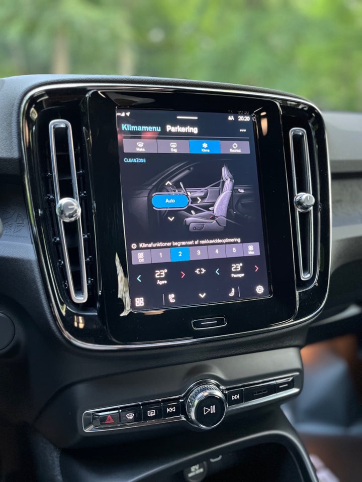 Volvo XC40 P6 ReCharge Core 5d