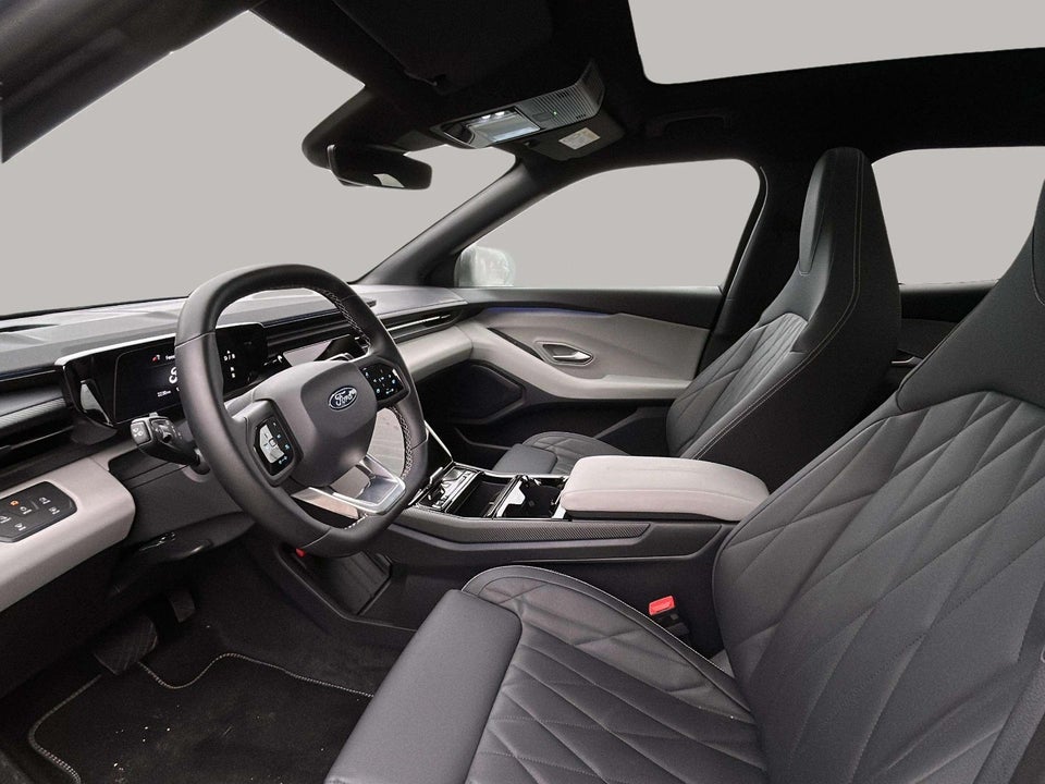 Ford Explorer 84 Premium Extended Range AWD 5d