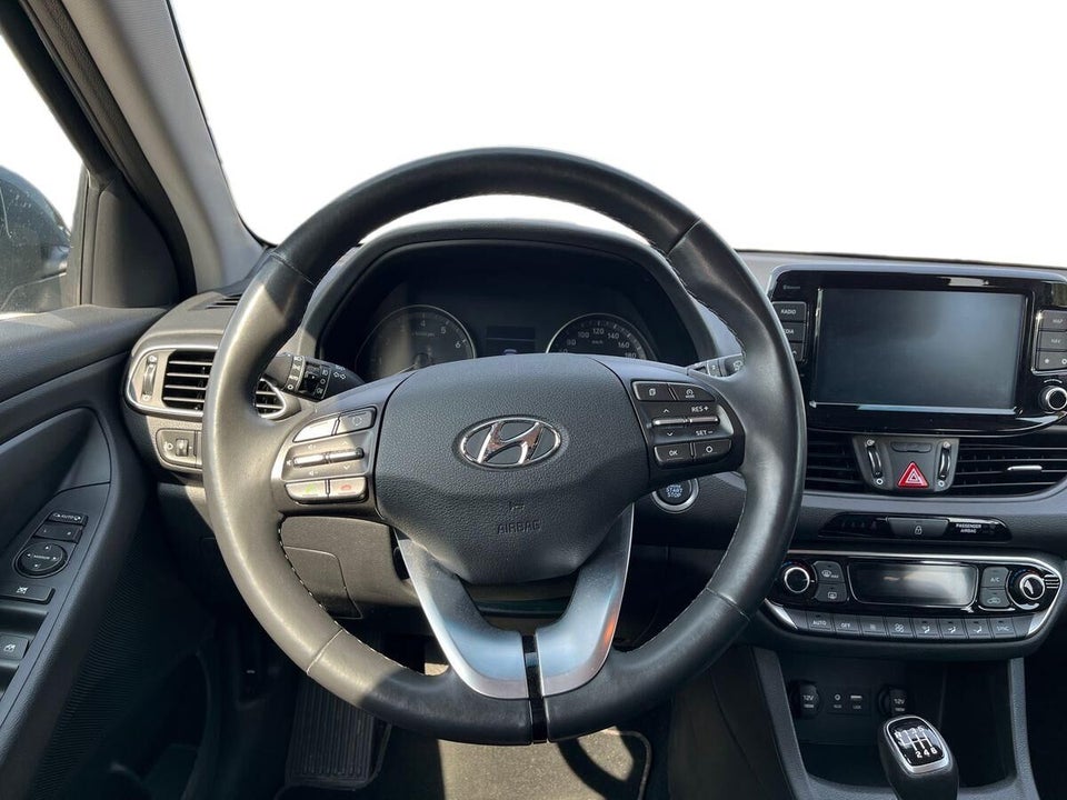 Hyundai i30 1,4 T-GDi Trend 5d