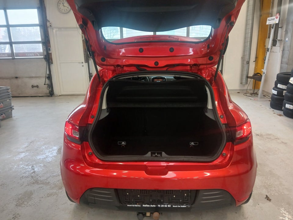 Renault Clio IV 1,5 dCi 90 Limited 5d