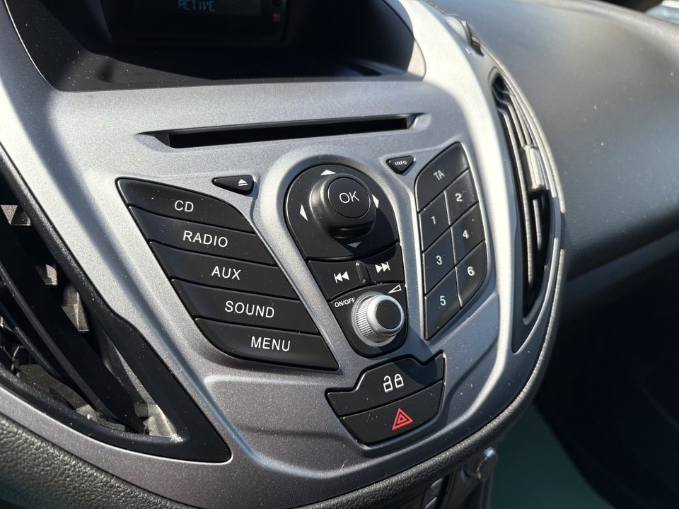Ford B-MAX 1,0 SCTi 100 Titanium 5d