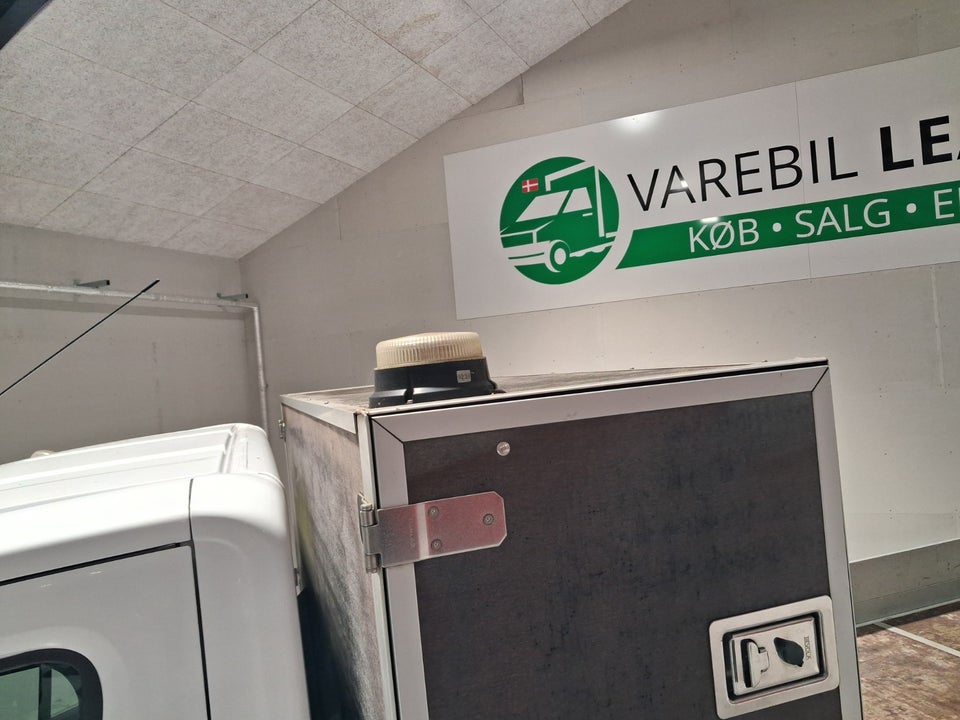 Ford Transit 350 L4 Chassis 2,0 TDCi 170 Trend H1 RWD