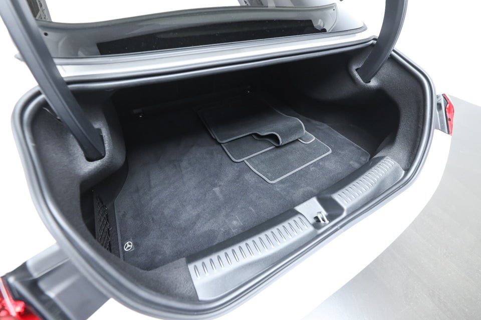 Mercedes CLA250+ EQ Progressive 4d