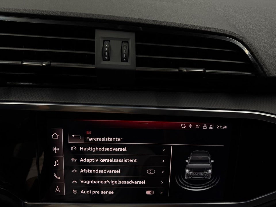 Audi Q3 45 TFSi e Attitude plus Sportback S-tr. 5d