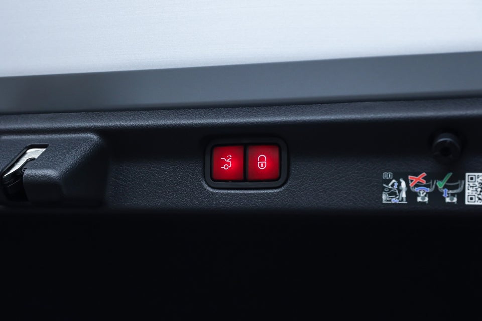 Mercedes EQE350+ AMG Line 4d