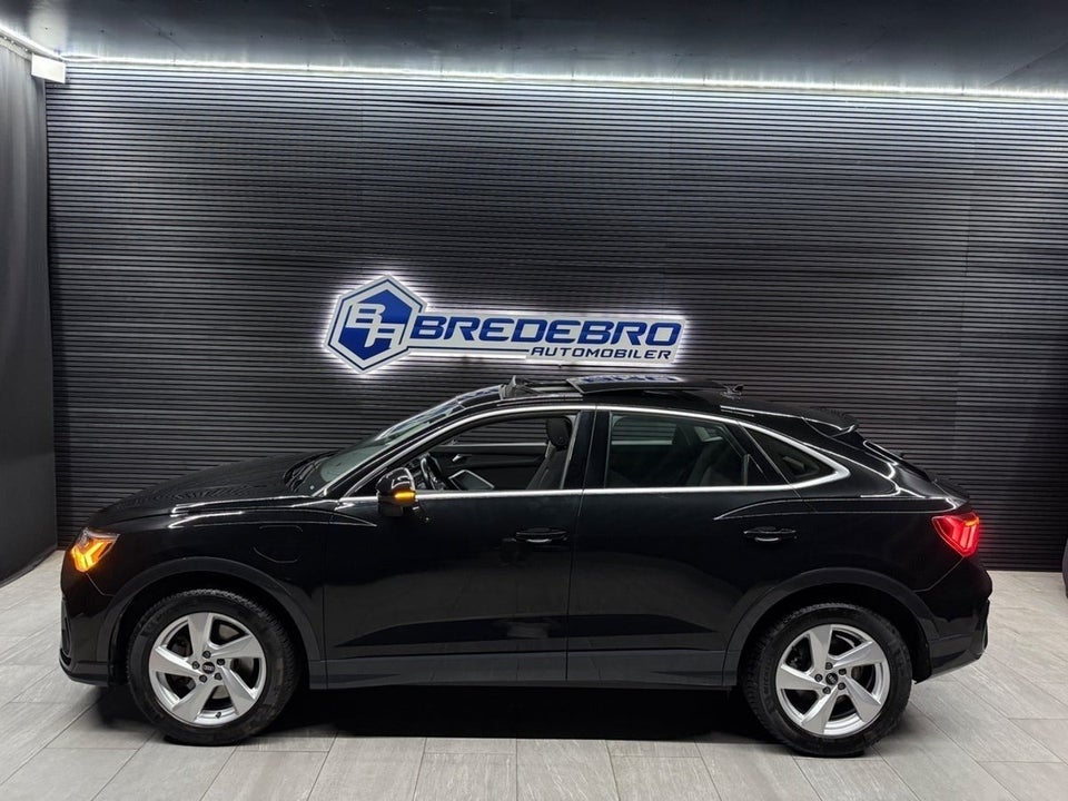 Audi Q3 45 TFSi e Attitude plus Sportback S-tr. 5d
