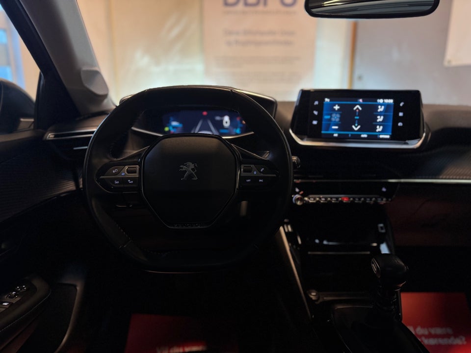 Peugeot 208 1,5 BlueHDi 100 Allure Sky 5d