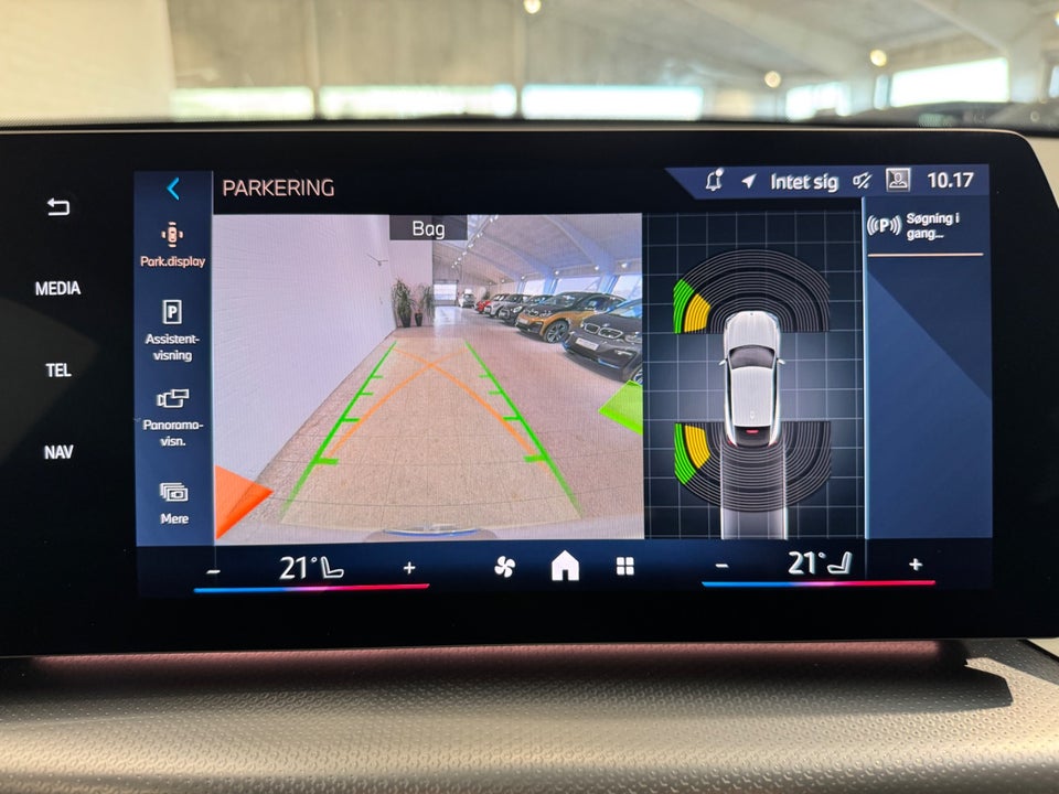 BMW iX2 eDrive20 M-Sport 5d