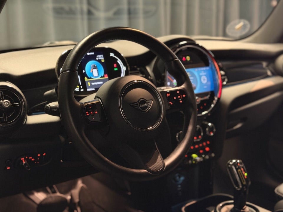MINI Cooper SE Edition Premium 3d