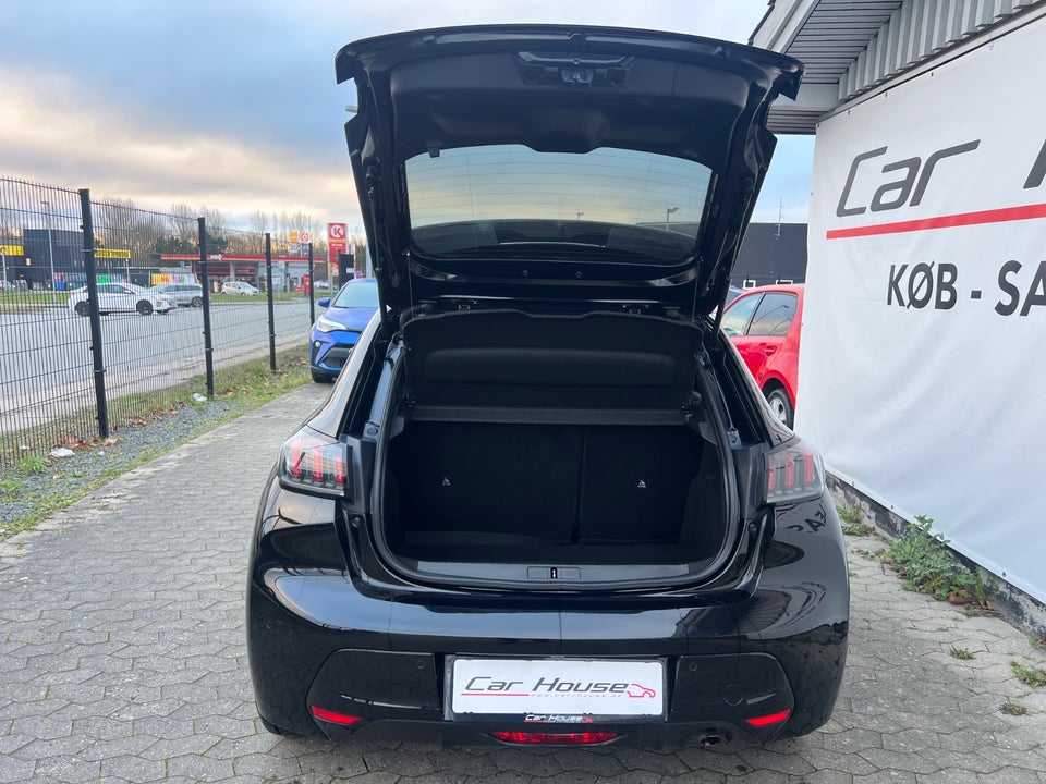 Peugeot 208 1,2 PureTech 100 Allure 5d