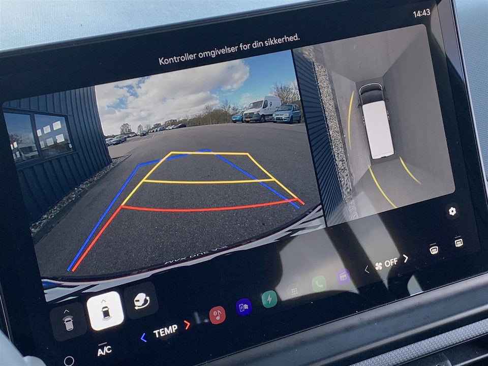 Kia PV5 71 Long Range Upgrade 5d