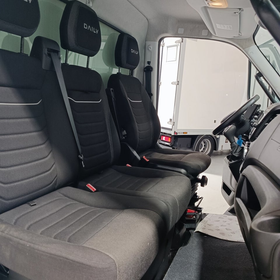 Iveco Daily 3,0 35S18 4100mm Lad AG8