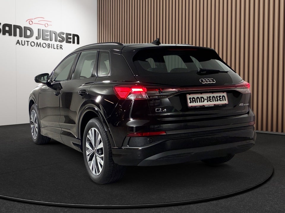 Audi Q4 e-tron 45 Progress 5d