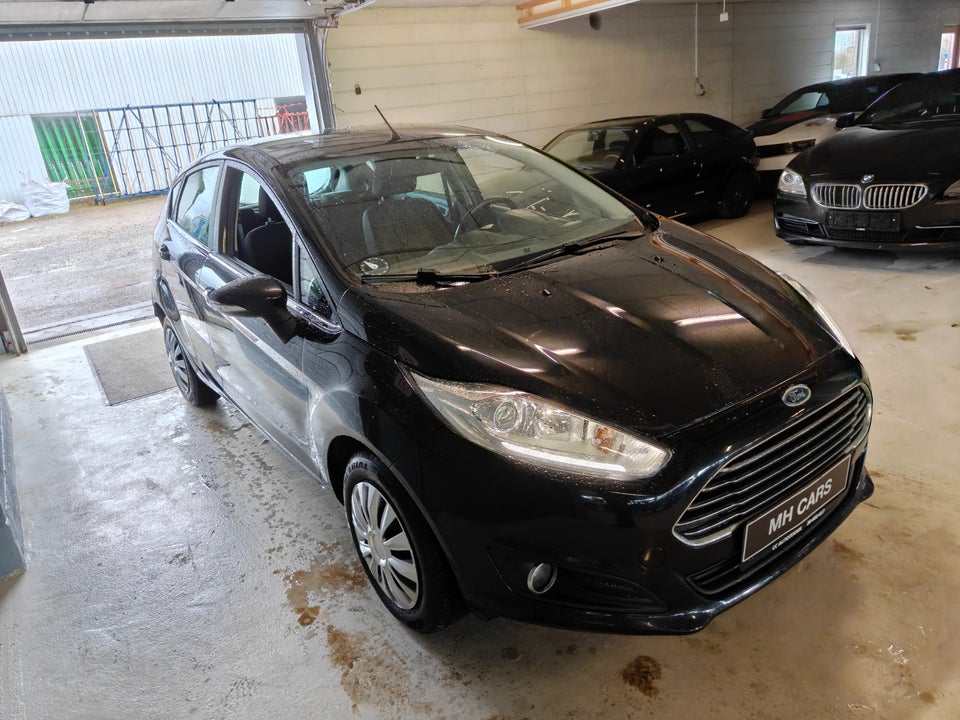 Ford Fiesta 1,6 TDCi 95 Titanium 5d