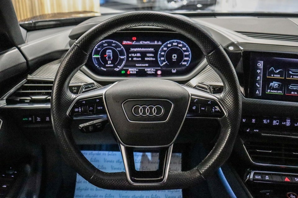 Audi e-tron GT quattro 4d