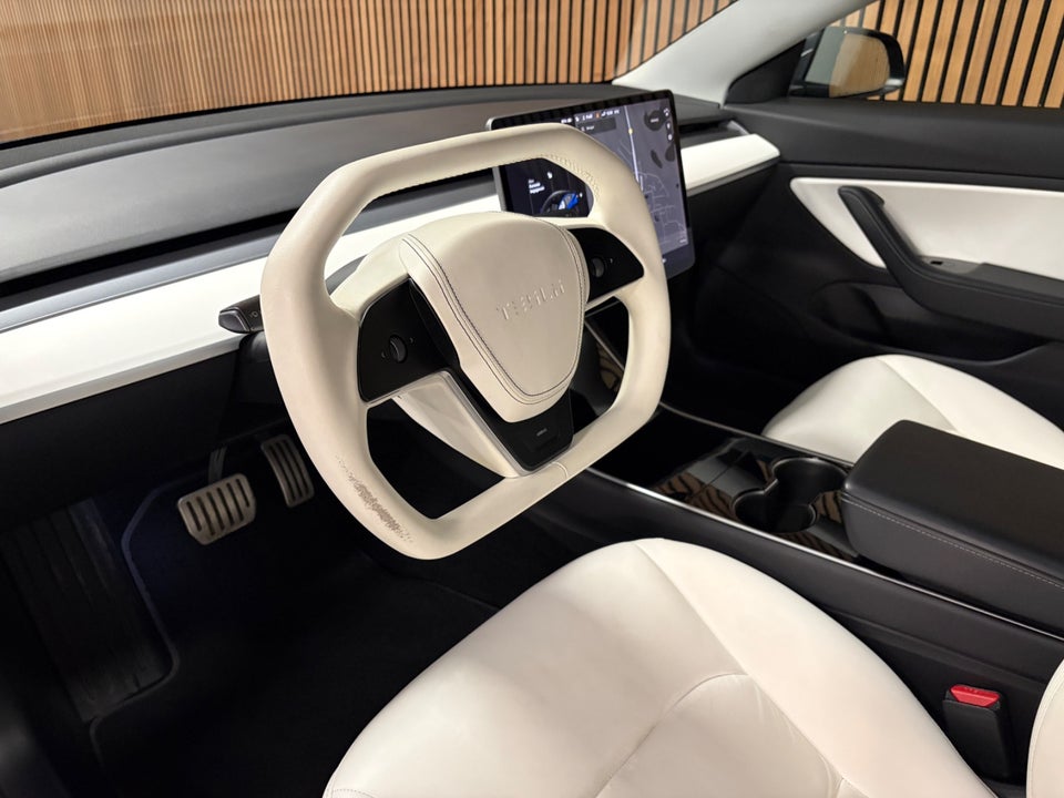 Tesla Model 3 Performance AWD 4d