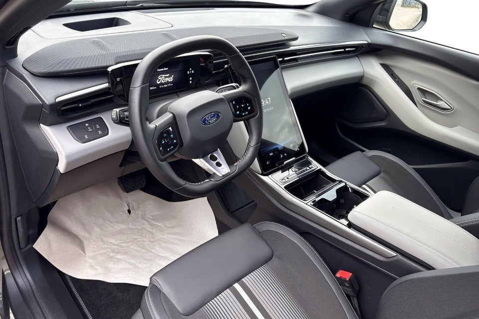 Ford Capri 77 Select Extended Range 5d