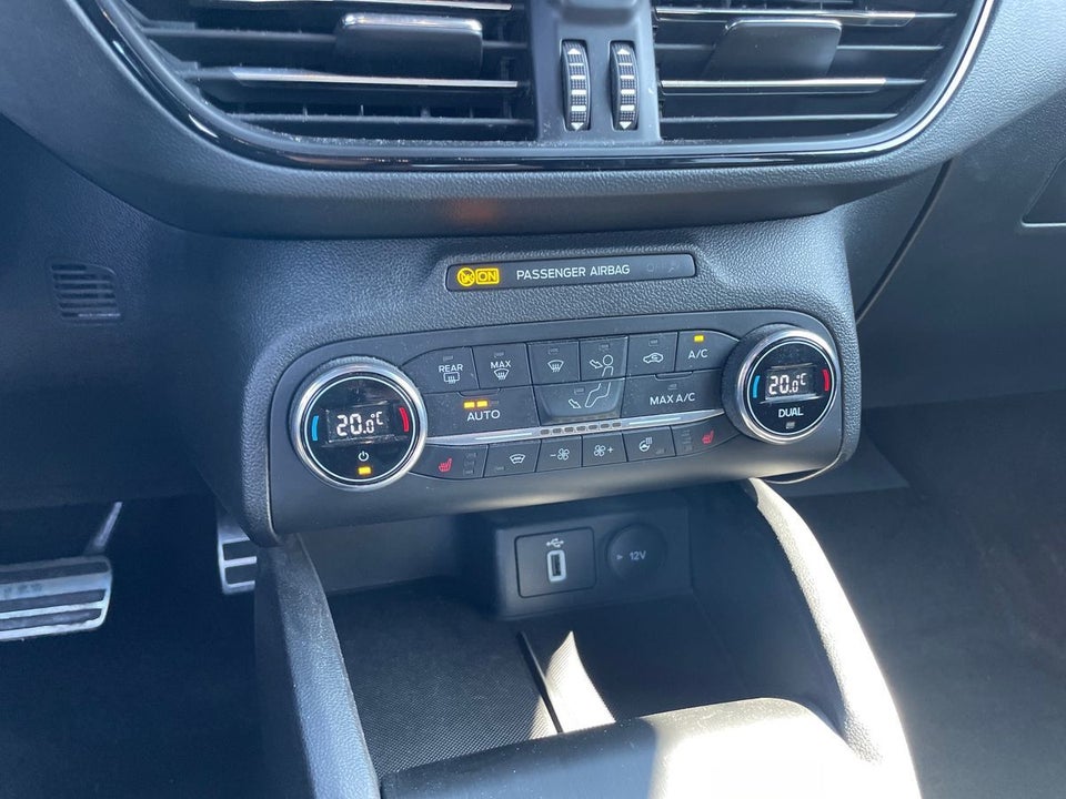 Ford Focus 1,0 EcoBoost ST-Line aut. 5d