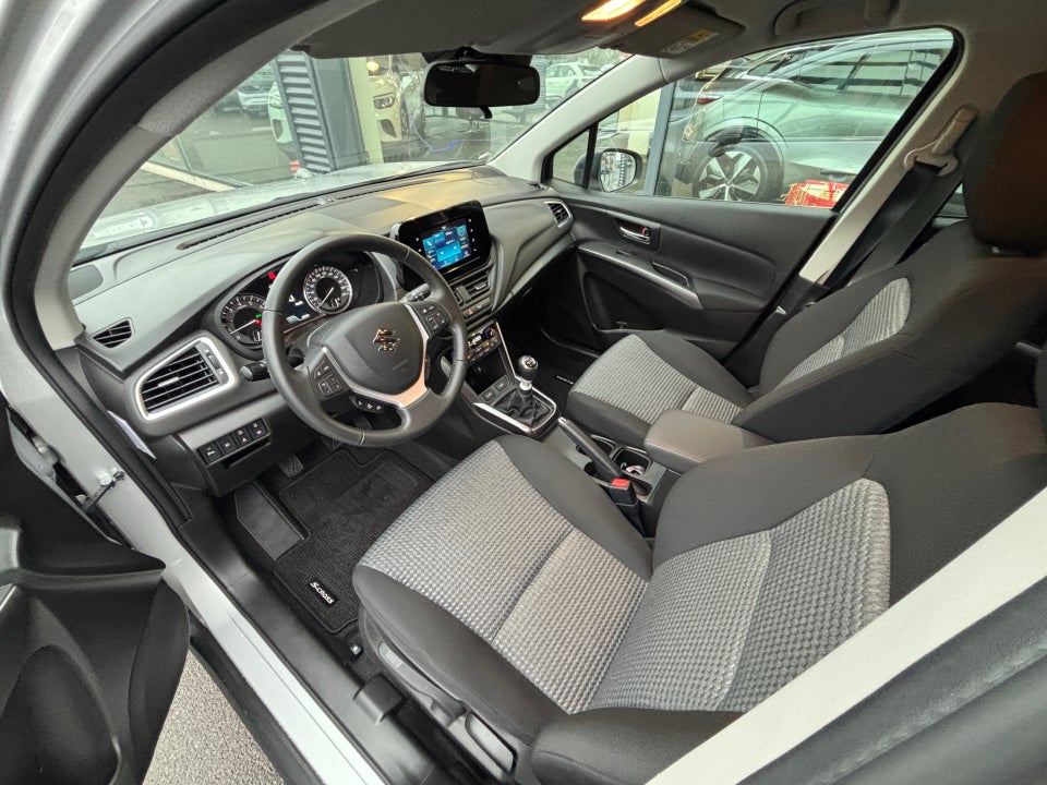 Suzuki S-Cross 1,4 mHybrid Active 5d