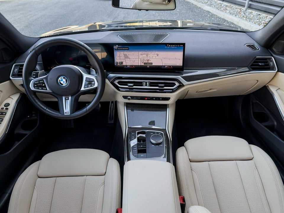 BMW 330e 2,0 Touring M-Sport aut. 5d