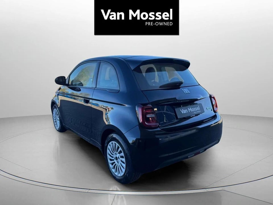 Fiat 500e 42 Icon 3d