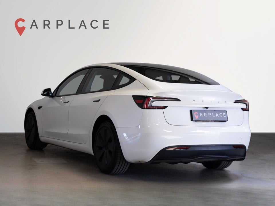 Tesla Model 3 RWD 4d