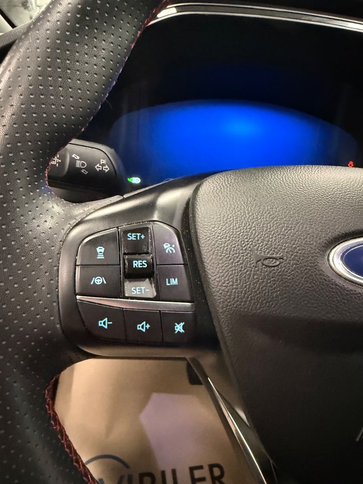 Ford Kuga 2,5 PHEV ST-Line X CVT 5d