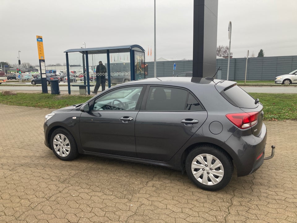 Kia Rio 1,0 T-GDi Attraction 5d