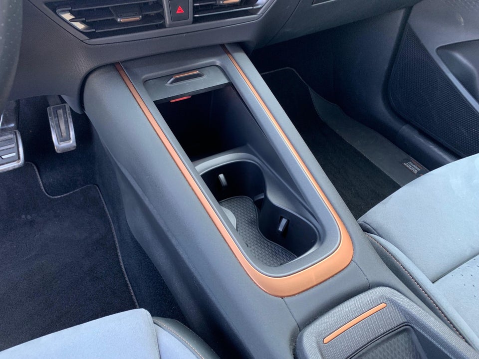 Cupra Born 58 Dinamica Pack High 5d