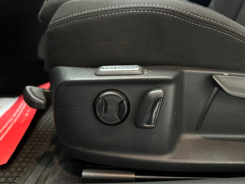 VW Passat 2,0 TDi 150 Comfort+ DSG 4d