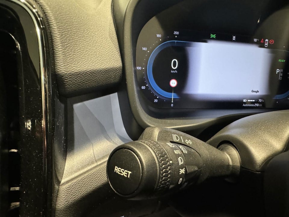 Volvo XC40 P6 ReCharge Plus 5d