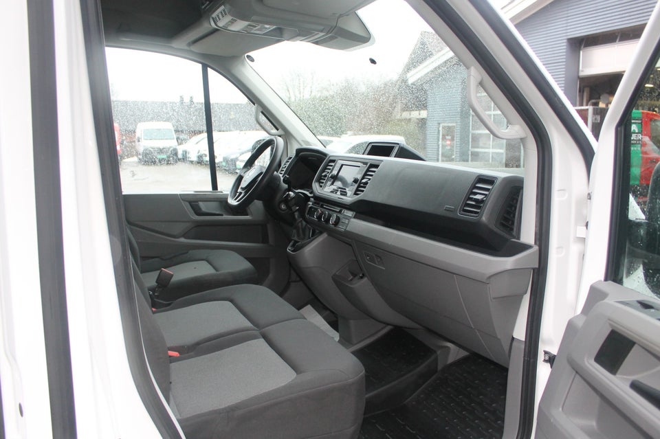 VW Crafter 35 2,0 TDi 177 Kassevogn L3H3