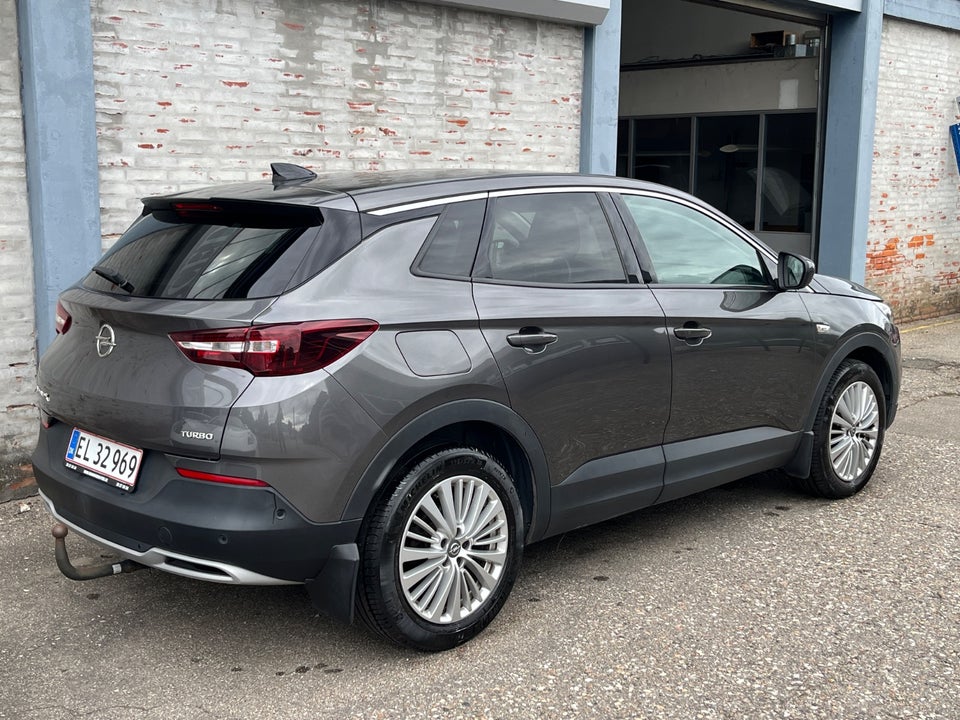 Opel Grandland X 1,2 T 130 Enjoy 5d