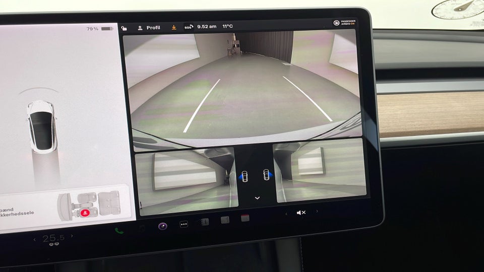 Tesla Model 3 Long Range AWD 4d